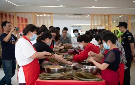 組團(tuán)共建、服務(wù)民生---這里的黨群服務(wù)中心格外有溫度